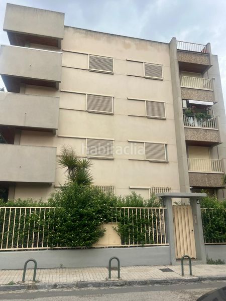 Foto 6de4cbb3-2618-4596-807a-9e92bbbddd5d. Pis amb xemeneia calefacció aparcament piscina a Zaragoza