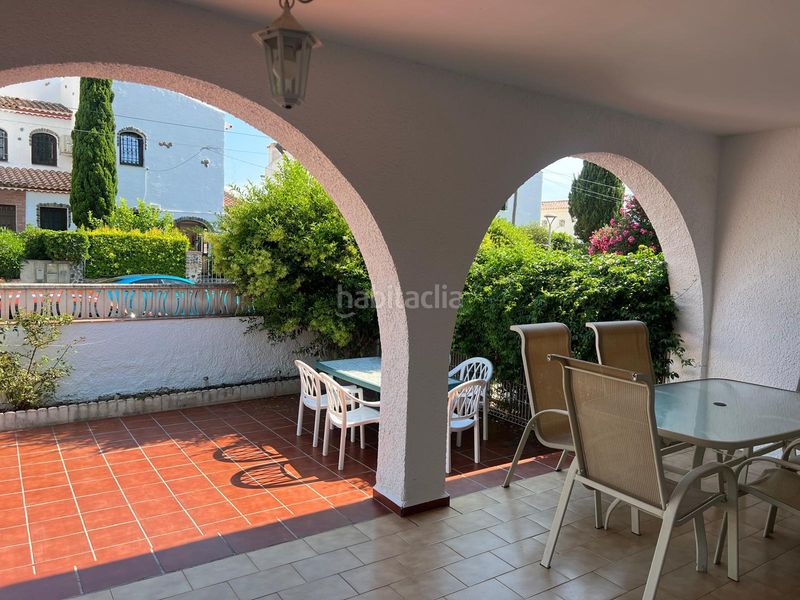 Foto a6590ccc-9148-4aa5-bdd9-562ba13cab0e. Pis amb xemeneia a Platja de Mont-roig Mont-roig del Camp
