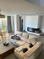 Maison jumelée à Palomares del Río. Casa pareada con piscina en el aljarafe espacio, luz y confort a