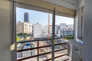 Appartement à Triana Oeste. Piso con terraza y garaje en el corazón de triana  luz, ubicació