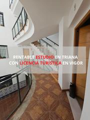 Studio à Triana Oeste. Estudio con licencia turística en funcionamiento en el corazón d