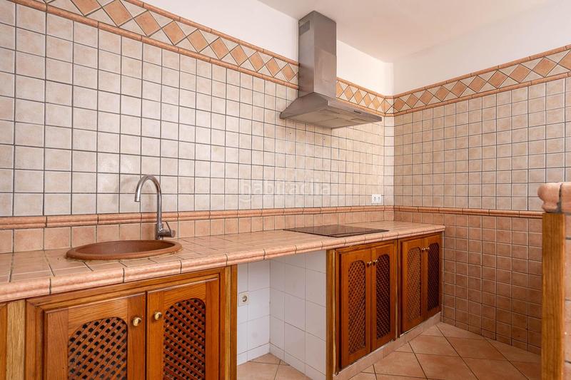 Foto c1a689bd-39ae-43ff-8b77-9528bec69db4. Casa  de pueblo 103 m 2 dormitorios estudio en Gelves