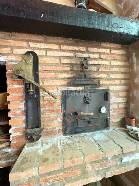 Foto c6b2a229-1a2b-4181-8317-252ff8263cb7. Casa amb aparcament a Calera de León