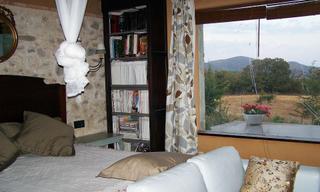 Maison à Calera de León. Tu refugio secreto en el corazón del bosque