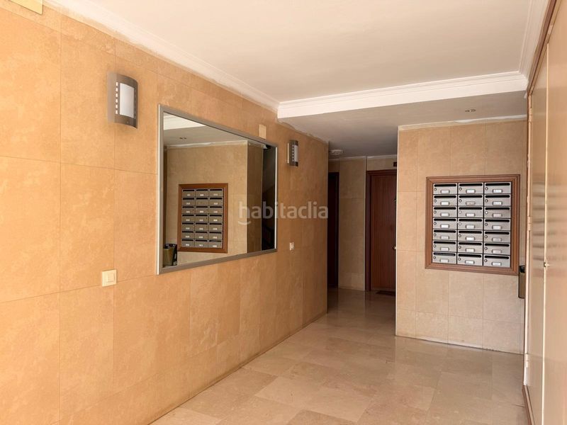 Foto b02b9a37-f0ea-4768-b0f9-06c9f79f6912. Pis a Barrio León Sevilla