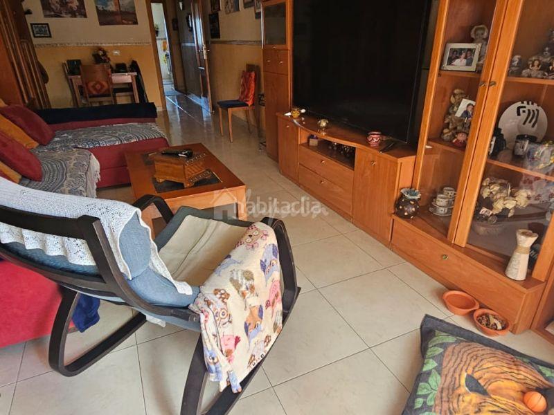 Foto 6a05e063-62c0-411d-8a29-df8deff0bece. Apartment with heating in La Camella Arona