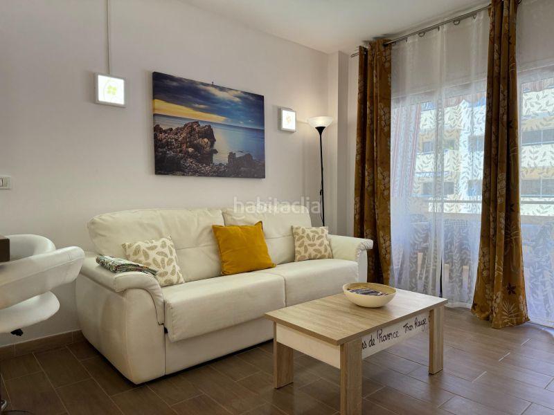 Foto 977be7d5-2a3c-4be3-b610-3d504fdfc69a. Apartamento en Los Cristianos Arona