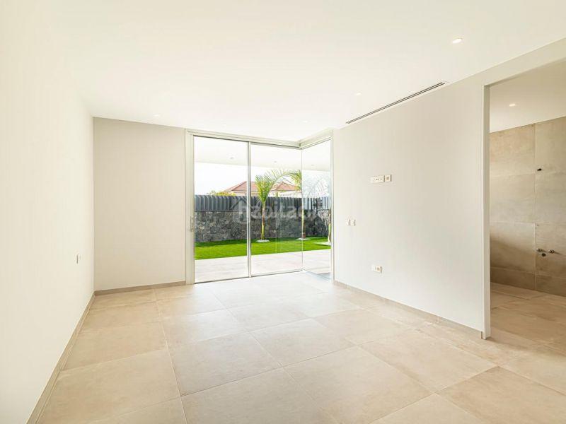 Foto 525c6397-ffa5-4dbd-b963-364badca50f0. Casa en Callao Salvaje - Playa Paraíso Adeje