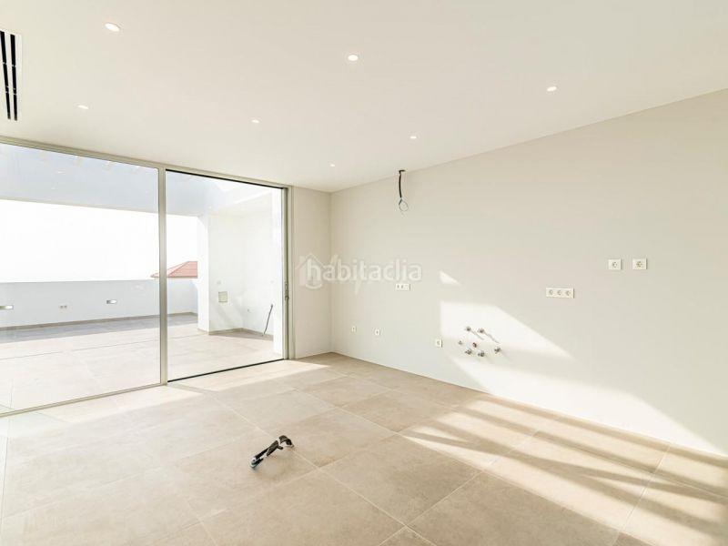 Foto 5a78733b-49a3-40a0-877f-134d0a2a1255. Casa en Callao Salvaje - Playa Paraíso Adeje