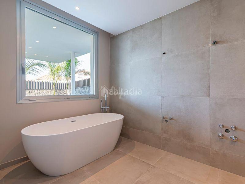 Foto 95fcd5a5-0101-4961-b0bb-df9cdc6f851d. Maison dans Callao Salvaje - Playa Paraíso Adeje