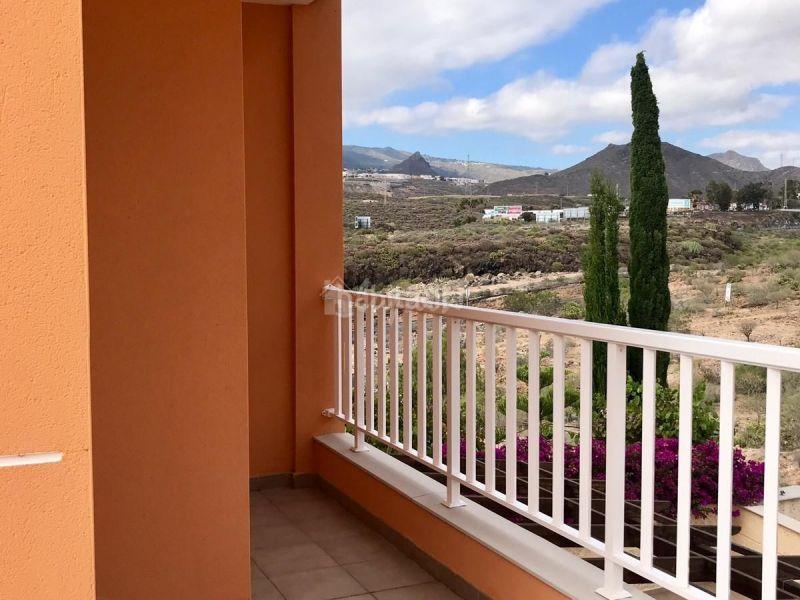 Foto e8853739-7718-4b7e-9185-645f2c931670. Casa a schiera in Los Cristianos Arona
