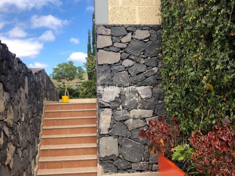 Foto 05e2f4c1-5c2d-4162-a11a-66d25548afd8. Maison jumelée dans Los Cristianos Arona