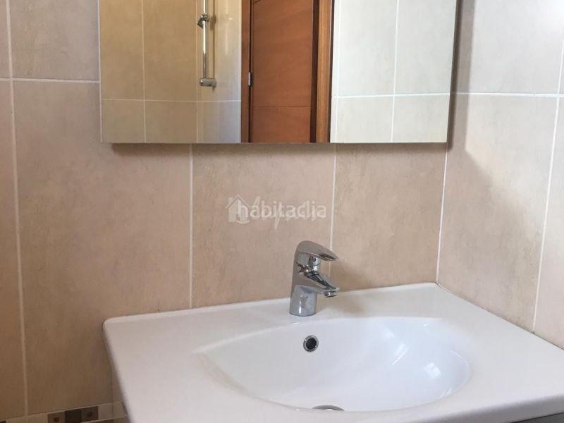 Foto 6b879ffa-9a5f-423a-b3c6-374158b3f401. Maison jumelée dans Los Cristianos Arona