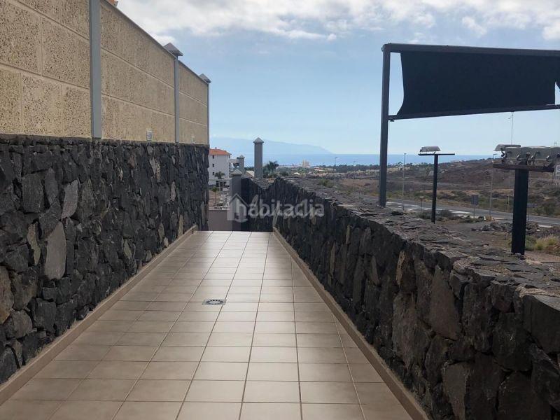Foto 6f18a329-d694-4252-ba9d-e487a0ad6142. Maison jumelée dans Los Cristianos Arona