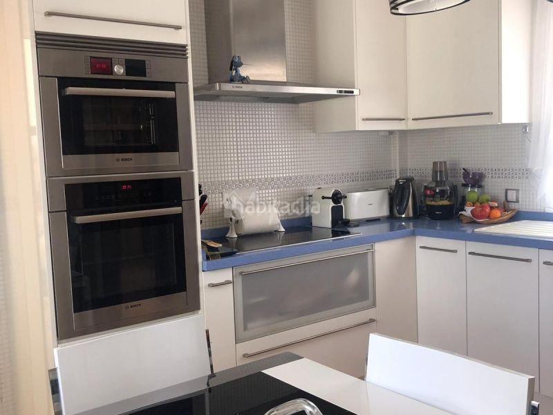 Foto 8e65f9fb-48b3-4167-83ee-75386b01ee86. Maison jumelée dans Los Cristianos Arona