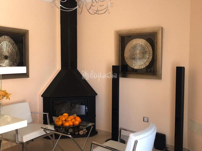 Foto 9e9dd9ae-1027-486d-bb30-032930ab52e6. Maison jumelée dans Los Cristianos Arona