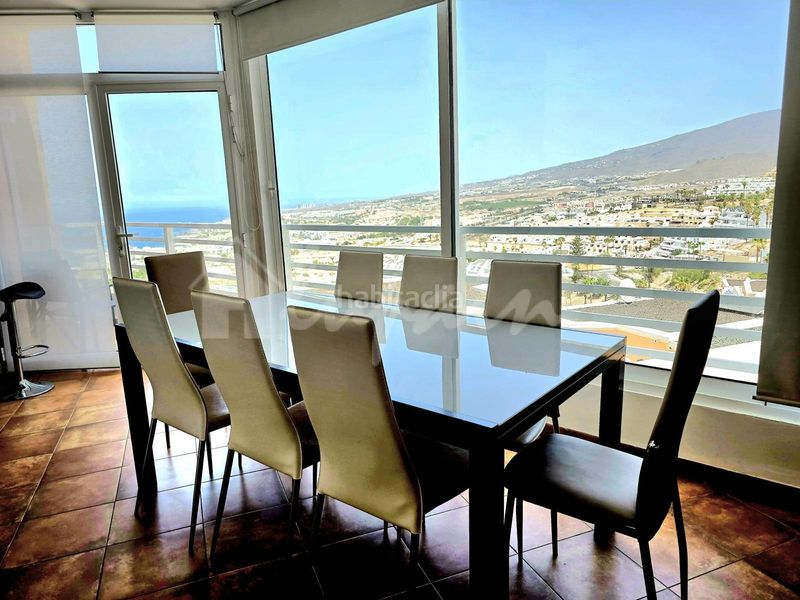 Foto 145088b6-02bd-4e89-a16e-f771be254427. Casa a San Eugenio Alto Adeje