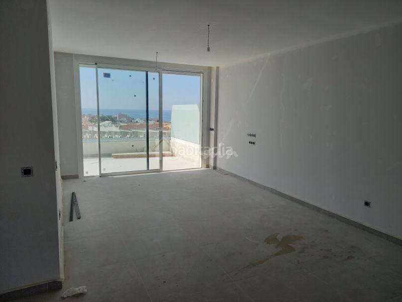 Foto 07b97dc3-910b-4e80-90a8-a91cfc06c47f. Dachwohnung in Playa del Duque Adeje