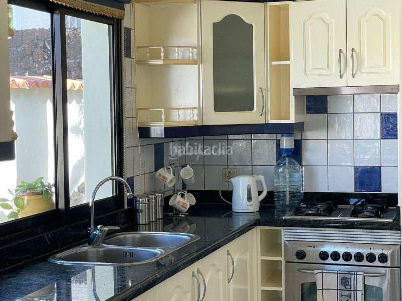 Foto 9e26cf1e-a3e6-4076-8a36-b373145709ff. Casa en Playa del Duque Adeje