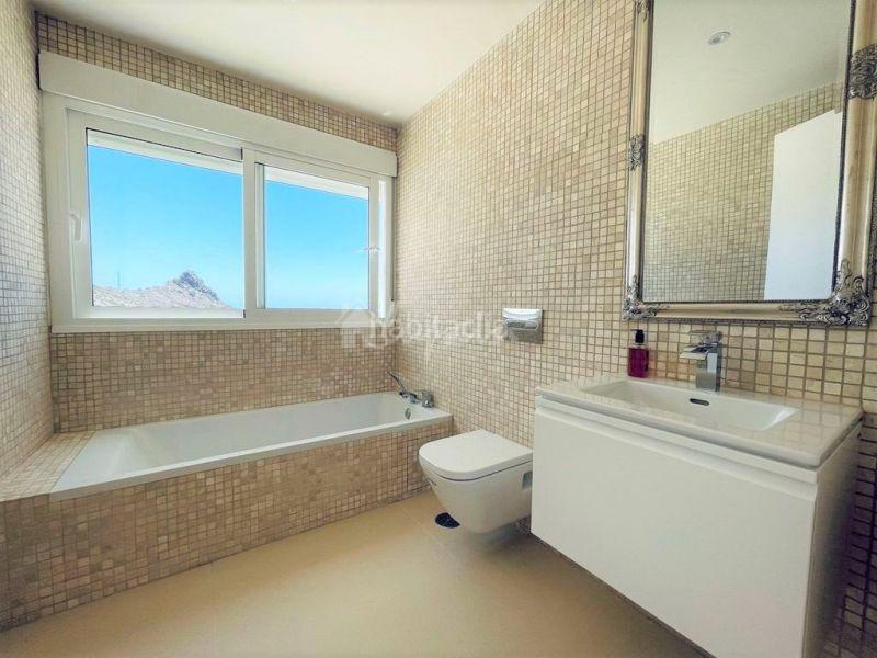 Foto 48f3877c-19d0-426e-bb85-75dff7c3a8e9. Maison dans Fañabé - Ifonche y Benítez Adeje