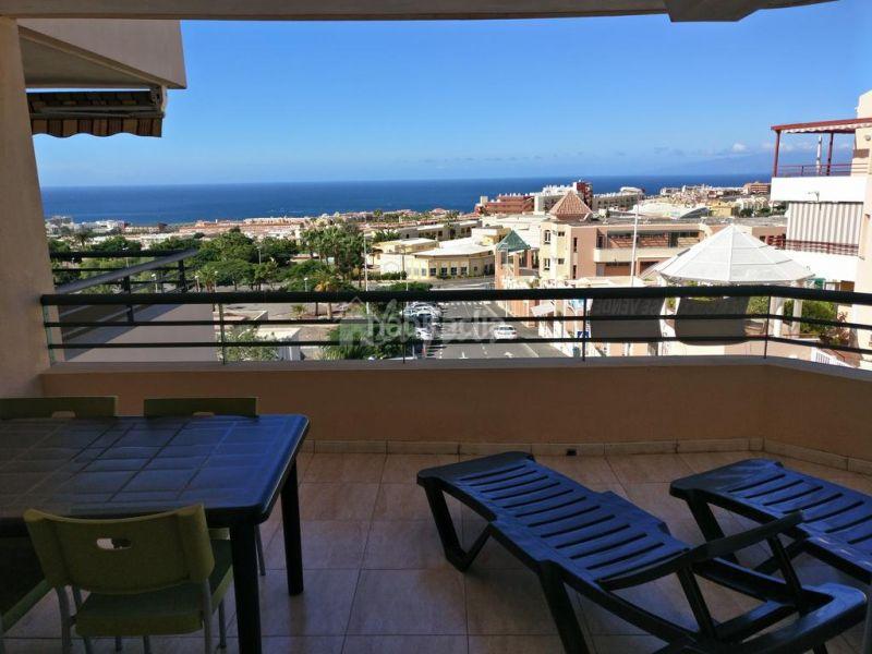 Foto 1701a2d1-24b5-4f5c-ab3e-904de84bd330. Apartment in Playa Fañabé Alto Adeje