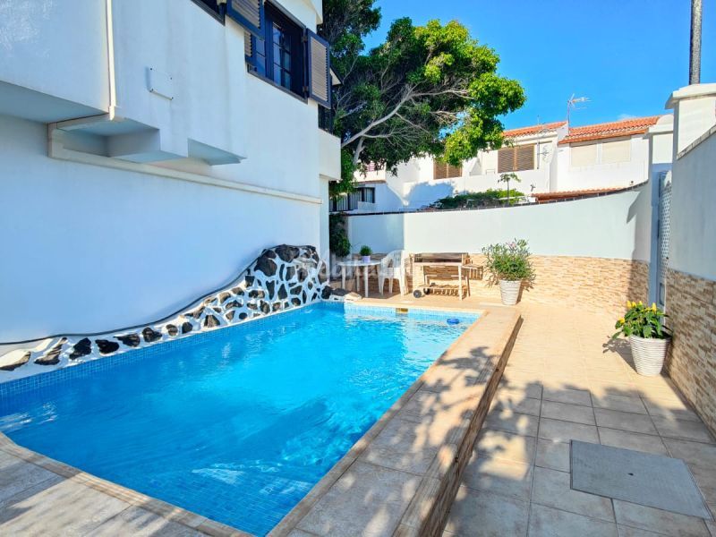 Foto a7b1c1d4-3ae8-497f-a9f7-bbcad2bdf699. Casa a Costa del Silencio Arona