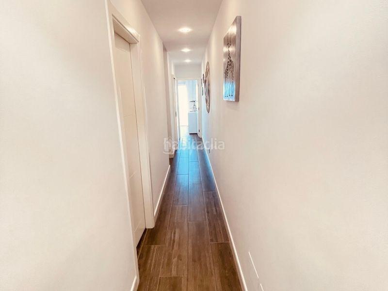 Foto 40e9b255-de57-4500-95f3-ad9d3256ce71. Apartamento en Los Cristianos Arona