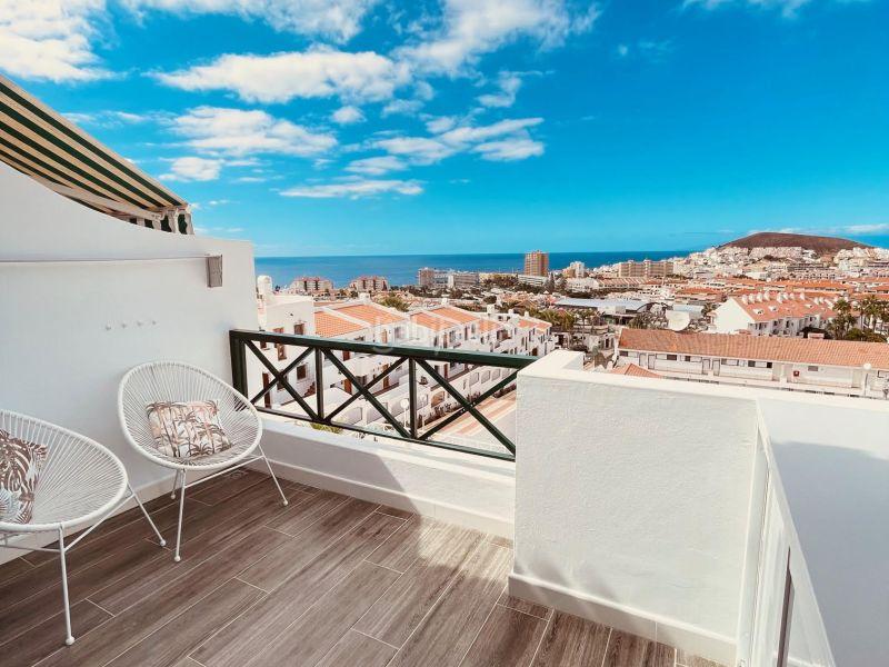 Foto aba4a975-f2e2-47d6-a62b-8ac284529014. Apartamento en Los Cristianos Arona
