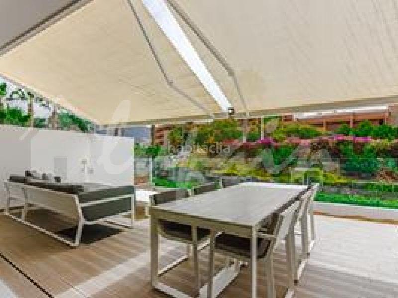 Foto 063bb9e5-2e49-4dcf-915c-ecc4dda96dff. Apartamento en Playa Fañabé Alto Adeje