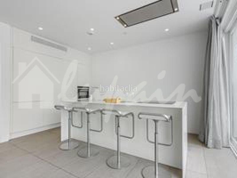 Foto b7be91de-a9d6-41f5-9ec4-385ee929745a. Apartamento en Playa Fañabé Alto Adeje