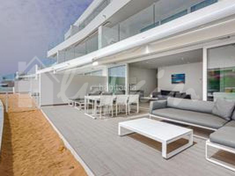 Foto ba385a47-d95d-4b25-a363-f35c905cb416. Apartamento en Playa Fañabé Alto Adeje