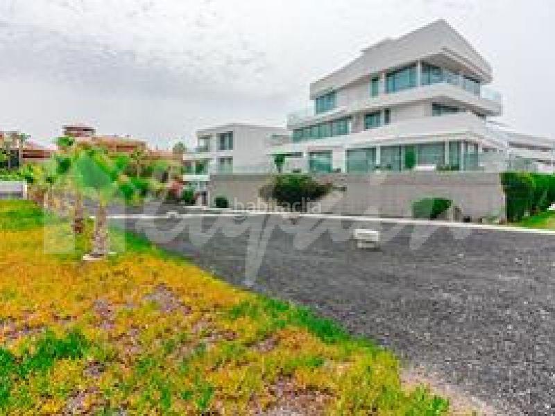 Foto d0dd64ac-fb71-4d85-81a5-58a1bba5da57. Apartamento en Playa Fañabé Alto Adeje