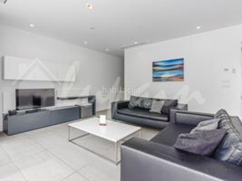 Foto e86df7c5-93d5-4710-bf20-b98b884fb775. Apartamento en Playa Fañabé Alto Adeje