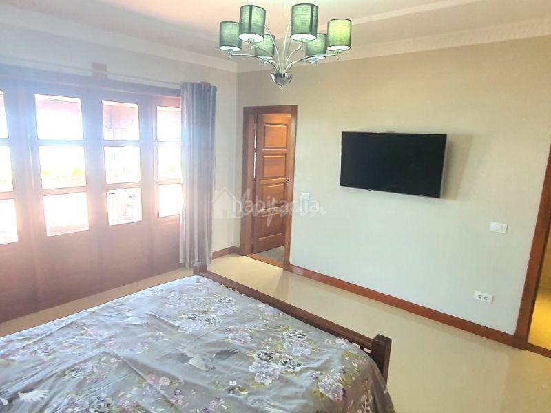 Foto 19cd4cab-2d58-4915-8e9a-e4bddbece7f1. Casa a Acantilados de Los Gigantes Santiago del Teide