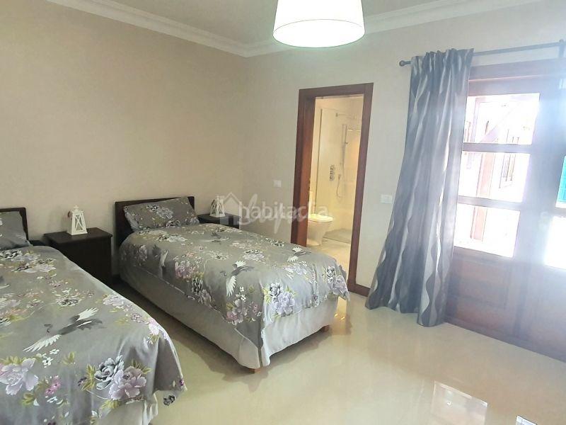 Foto 91c1f351-a9ae-46bc-bc12-c711c9f8c2a7. Haus in Acantilados de Los Gigantes Santiago del Teide