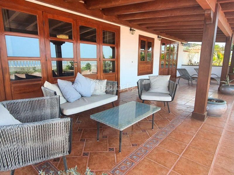 Foto bd05bb3a-04a4-4a84-912b-38020cf45526. House in Acantilados de Los Gigantes Santiago del Teide