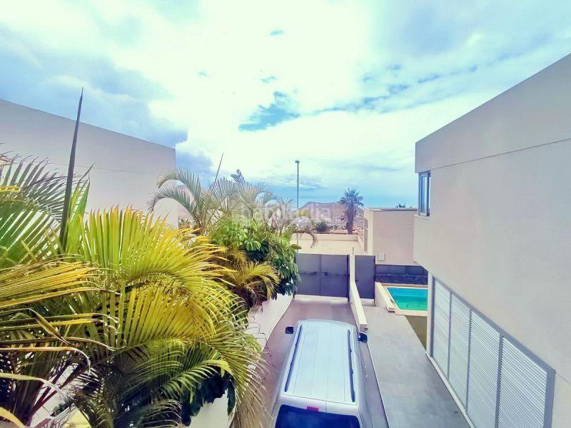 Foto e85d47f0-3ea7-4608-93a4-1a8444583d5d. Maison dans Chayofa Arona