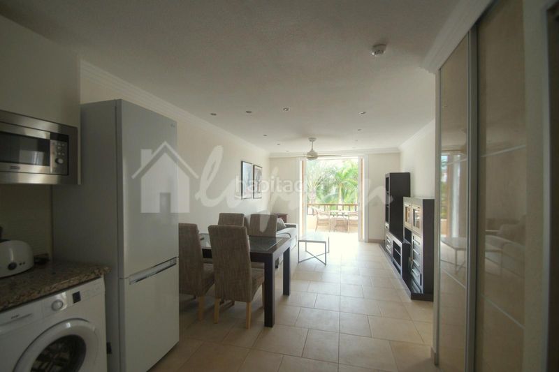 Foto b18a5935-940e-4126-98b9-dfece9db0772. Apartament a Playa de las Américas Arona