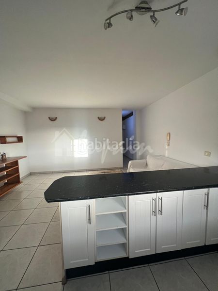 Foto 65186208-b73e-45b2-84b6-78c2457a4963. Apartament a Arona pueblo Arona