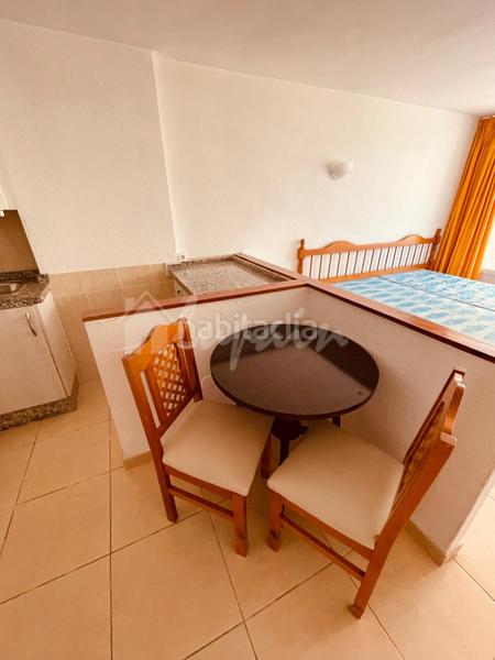 Foto f3300a00-287c-4022-a207-2c7e337a6d11. Studio in Playa de las Américas Arona