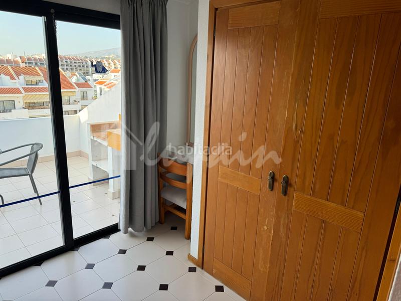 Foto 1e1efa1c-e088-4cd9-9389-404ecffa5c2d. Apartamento en Los Cristianos Arona
