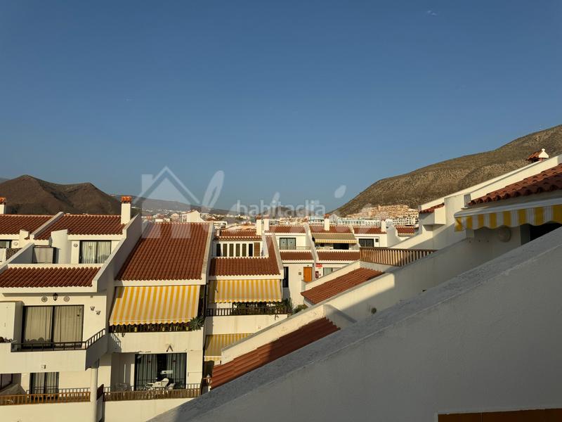 Foto 50d087e0-834f-474d-bc40-bcd099c88e89. Apartamento en Los Cristianos Arona