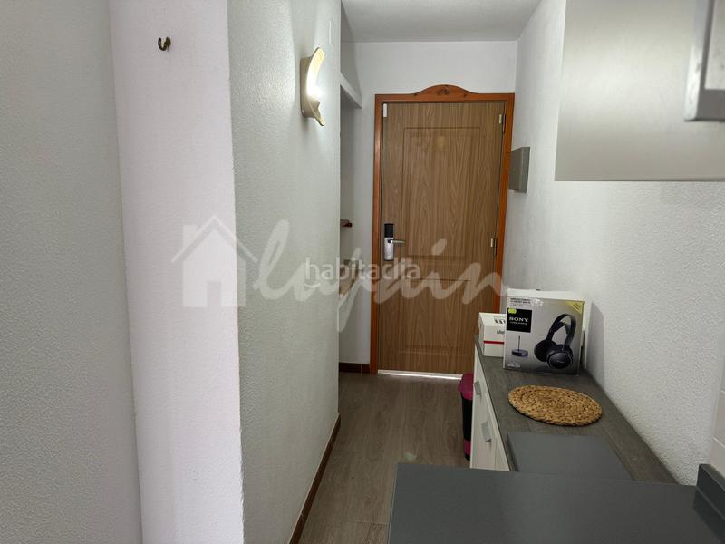 Foto f7043d49-8a38-47fe-afeb-0ce9d9148a35. Apartamento en Los Cristianos Arona