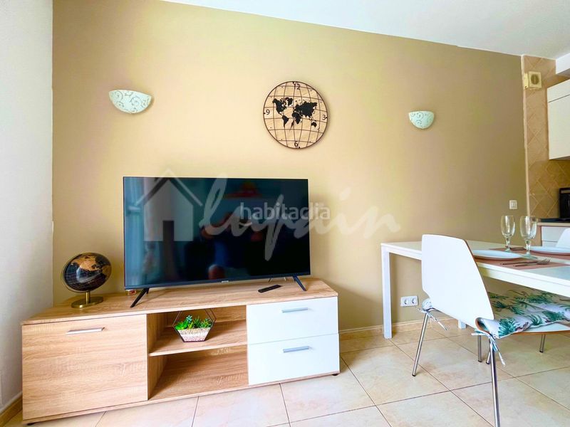 Foto b3f81db8-197d-415b-ad17-50dbe552aa10. Apartament amb calefacció a Playa de las Américas Arona