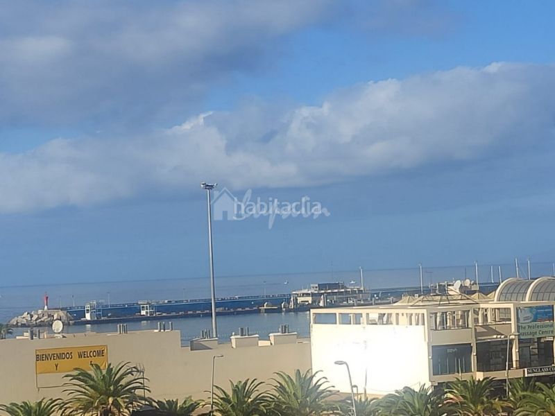 Foto 8a5a9f9f-0a9f-4bc6-8962-aca454e914e2. Apartament a Los Cristianos Arona