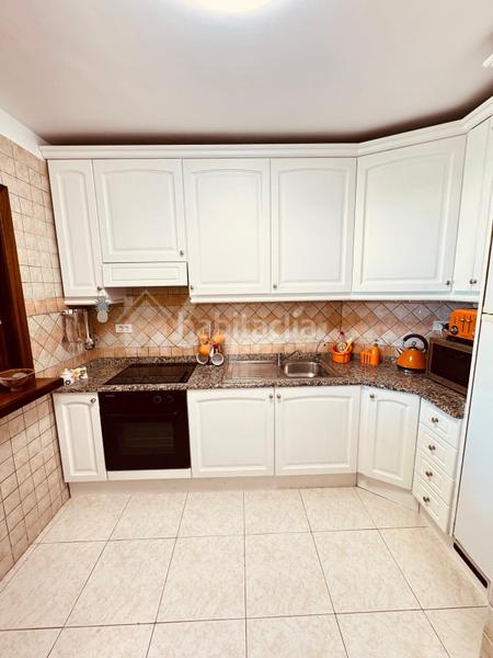 Foto fe8e7a17-acc9-439d-89c5-ad3f25415d53. Penthouse in Los Cristianos Arona
