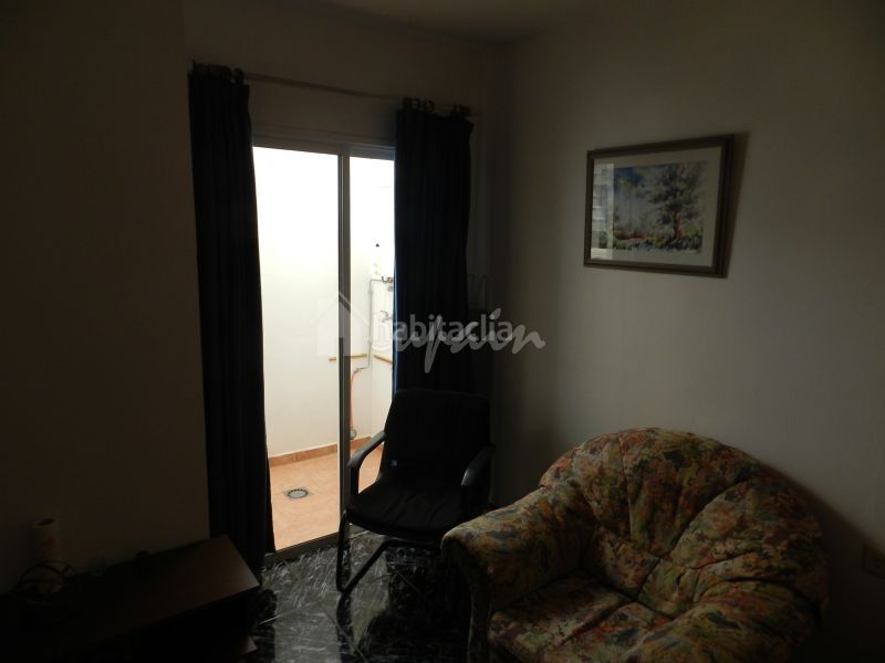 Foto 72b50b94-c075-48e2-bffa-741a43a57fff. Terreny residencial a Guargacho Arona
