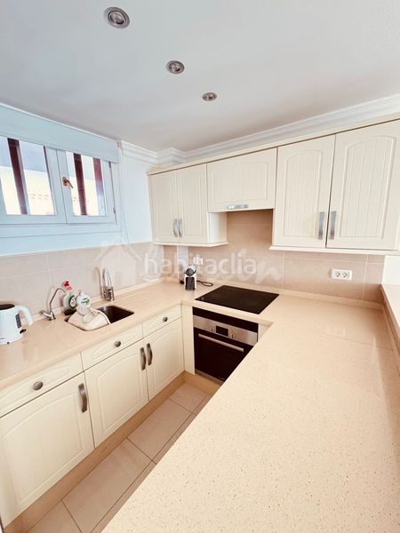 Foto c3199cca-13f5-40bd-8e74-053bdf64e8f4. Appartement in Playa de las Américas Arona