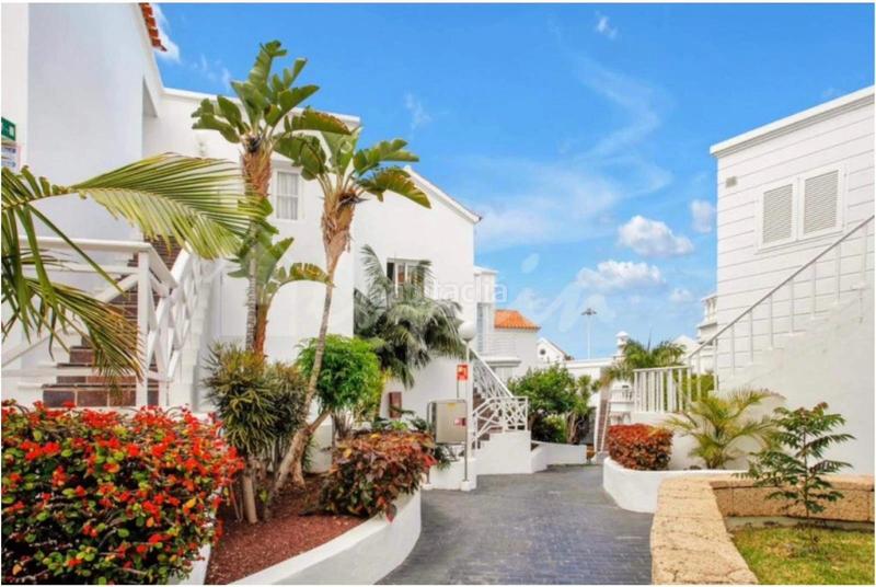 Foto 29fa2a1e-8041-4841-b350-79a7a1c4d89d. Apartamento en Playa de Fañabé Adeje