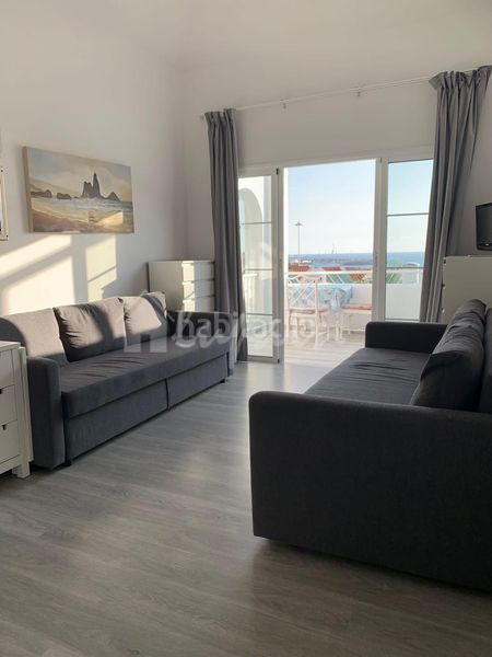 Foto f4e3235a-839c-483a-8d34-37caa957d885. Apartment in Playa de Fañabé Adeje